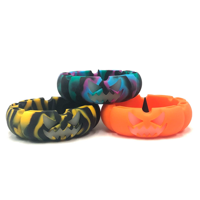 Jack-O-Lantern Glowing Eyes Unbowler Ashtray Silicone 1 Count Assorted Color 5.5"
