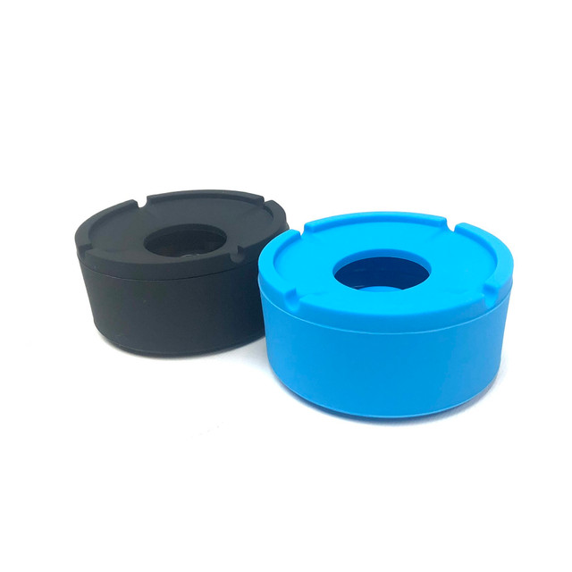 Windproof Ashtray With Lid Silicone 1 Count Assorted Color 4"
